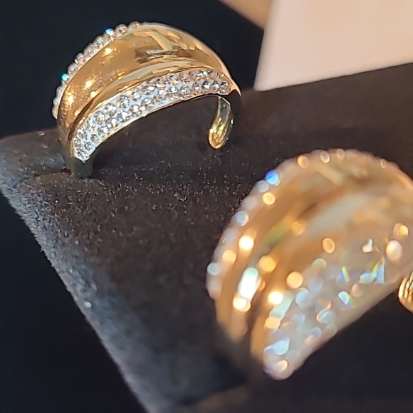 18k Gold Plate Hoop Earrings Eith Crystals - Picture 3 of 5